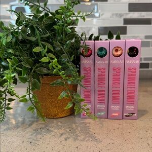 AMINNAH - Donut Body Butter Spoon